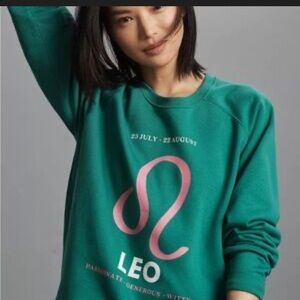 Anthropologie Zodiac Sweatshirt Green Leo Sz XS extra small